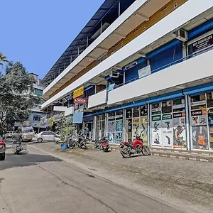 Hotel Spot On Taaza Residency ***